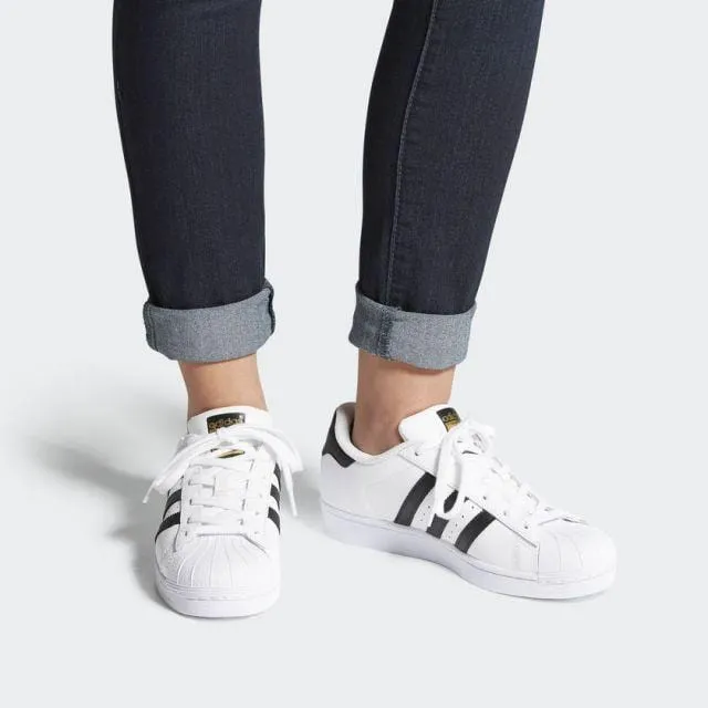 Adidas Women&#39;s Original Superstar Shoes