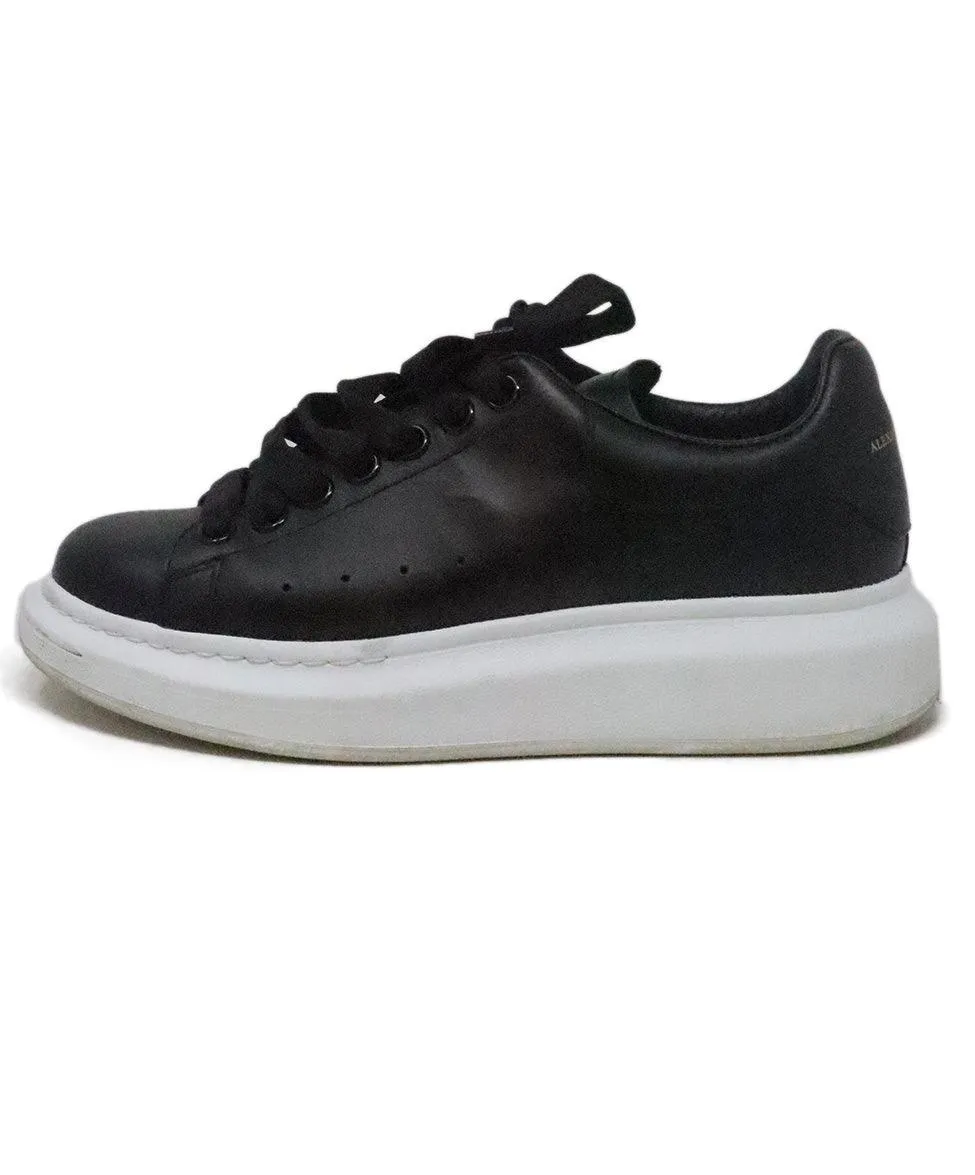 Alexander McQueen Black Leather Sneakers sz 8