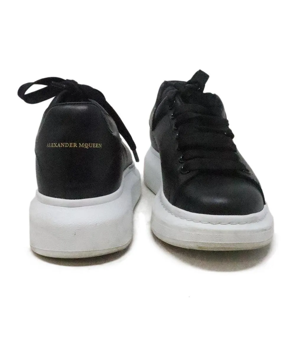 Alexander McQueen Black Leather Sneakers sz 8