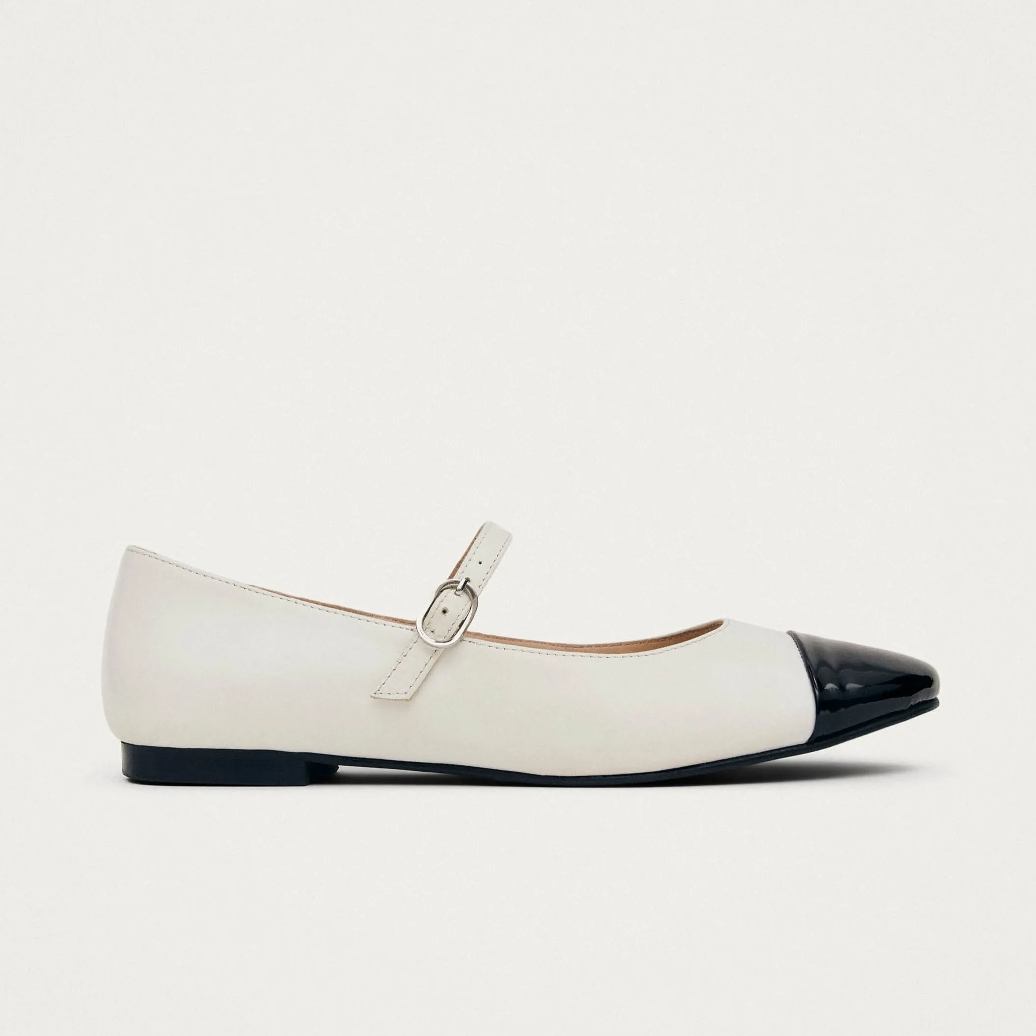 Musa Bicolor Black Cream Leather Ballet Flats