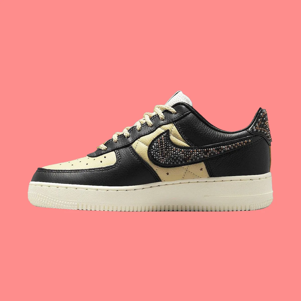 Nike Mens Size 17.5 Premium Goods Air Force 1 Sophia DV2957-001 New Biege/Black