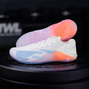 Nike - Metcon 5 Premium Women's Training Shoes - WHITE/PSYCHIC BLUE-HYPER CRIMSON-PINK