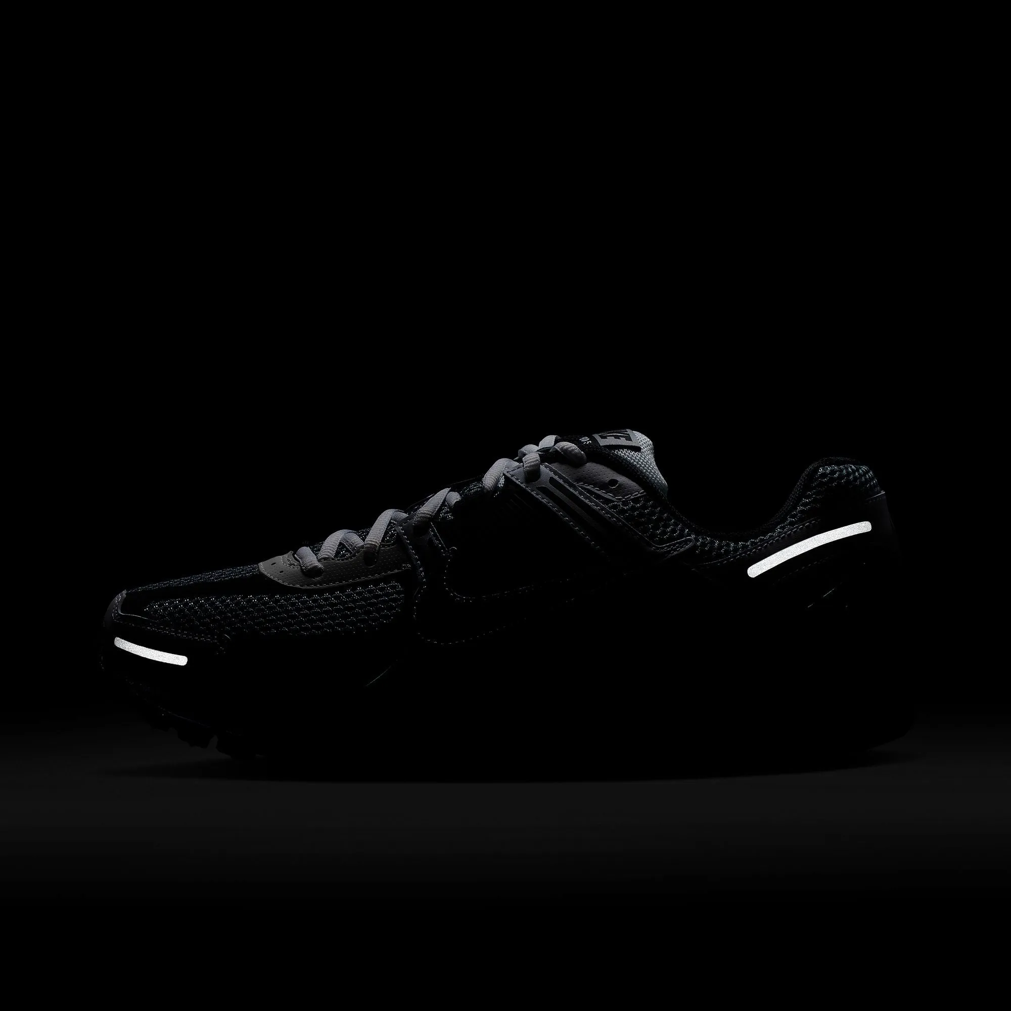 Nike Zoom Vomero 5 SE SP 'Black/Grey'