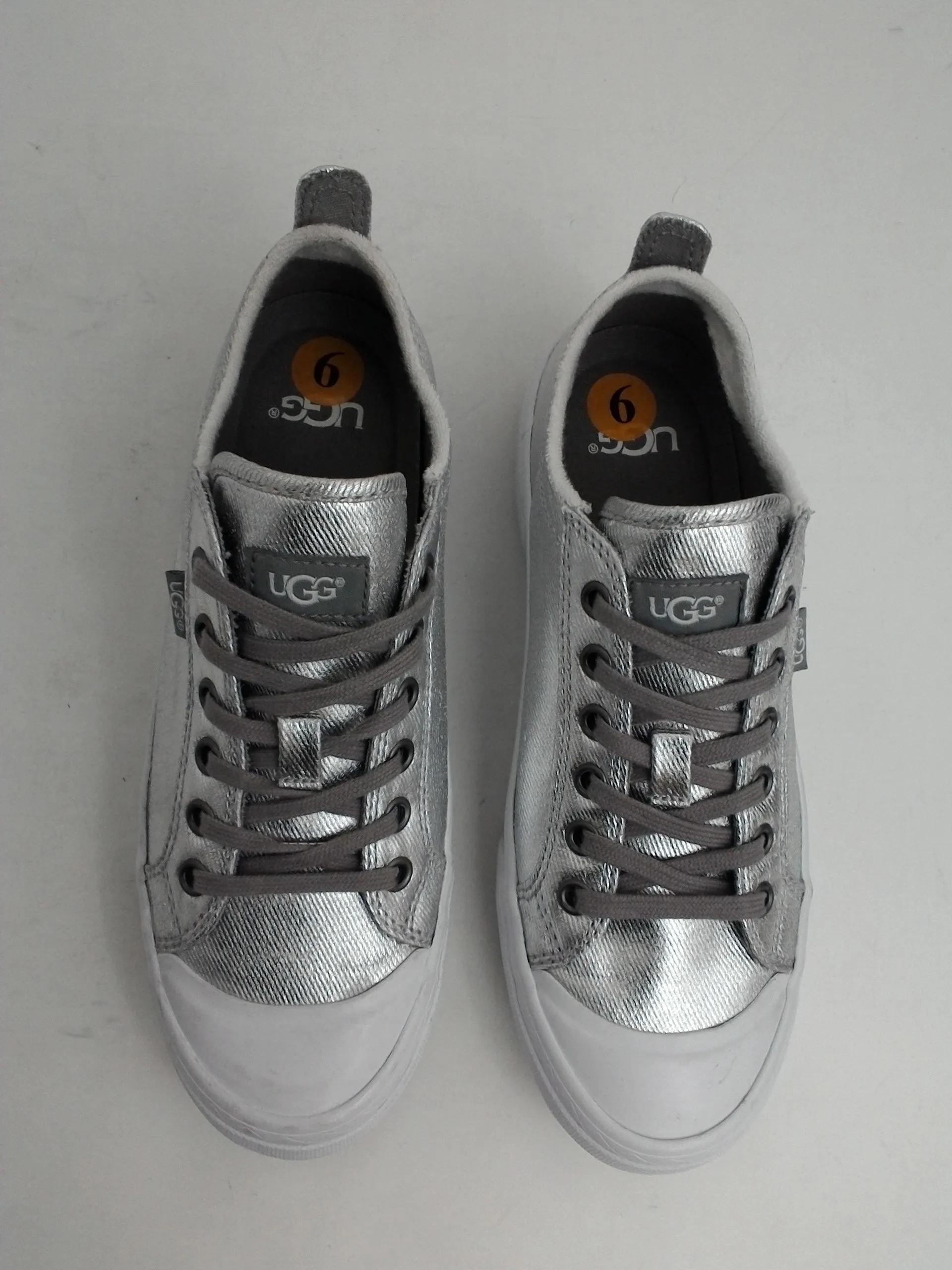 UGG Women's Metallic Silver Platform Sneakers Size 6 M