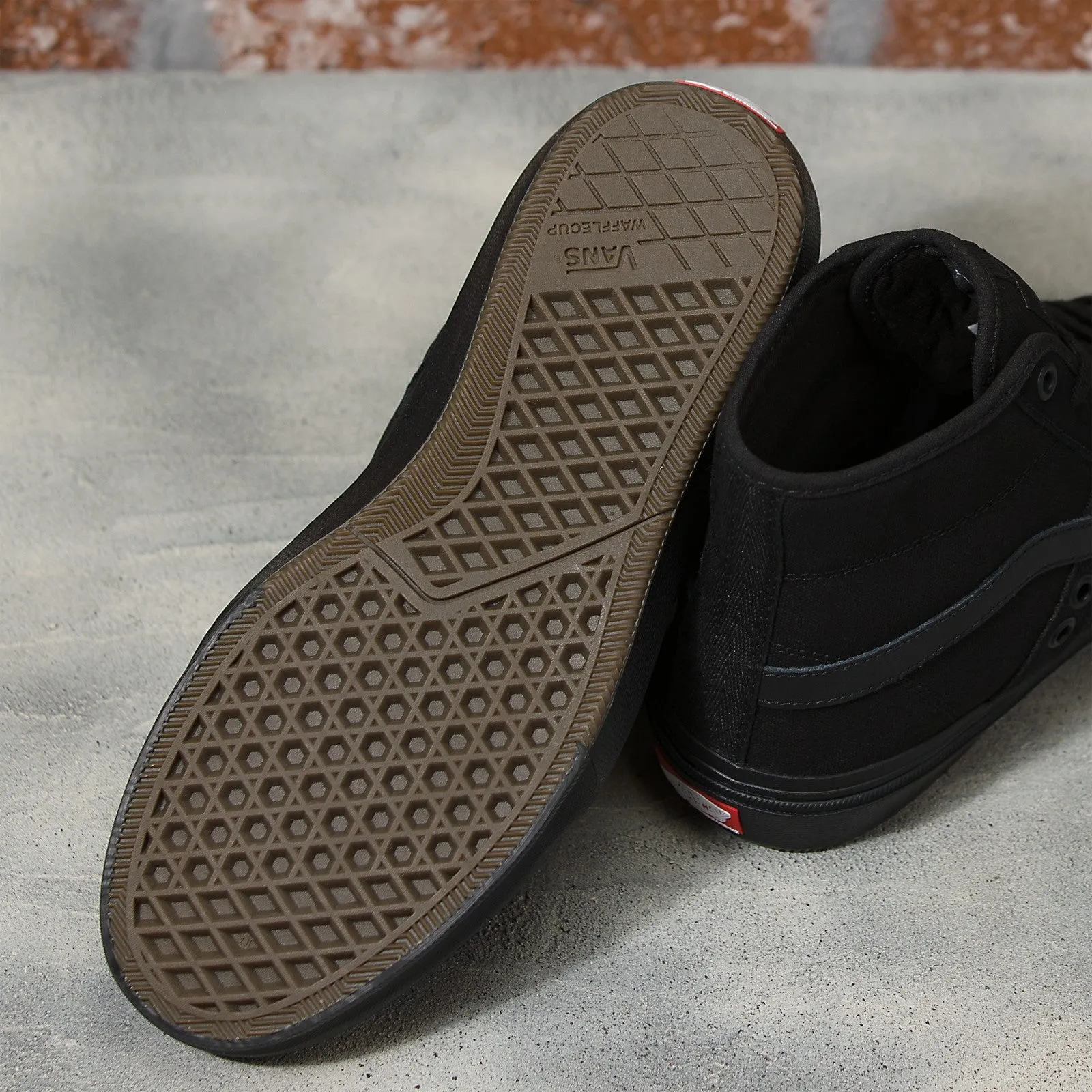 Vans Gilbert Crockett High Skateboard Shoe - Black