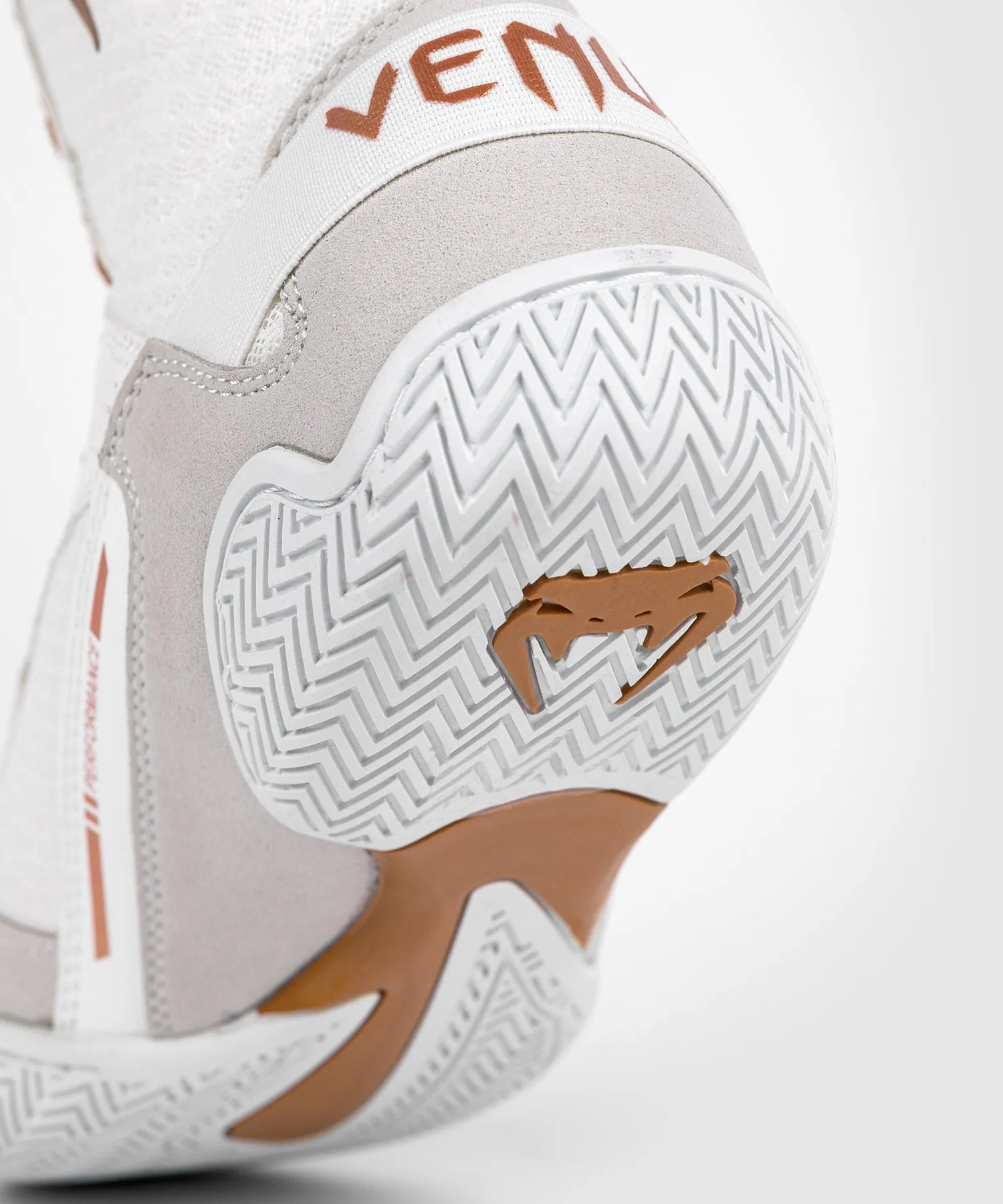 Venum Elite Boxing Shoes - White/Gold