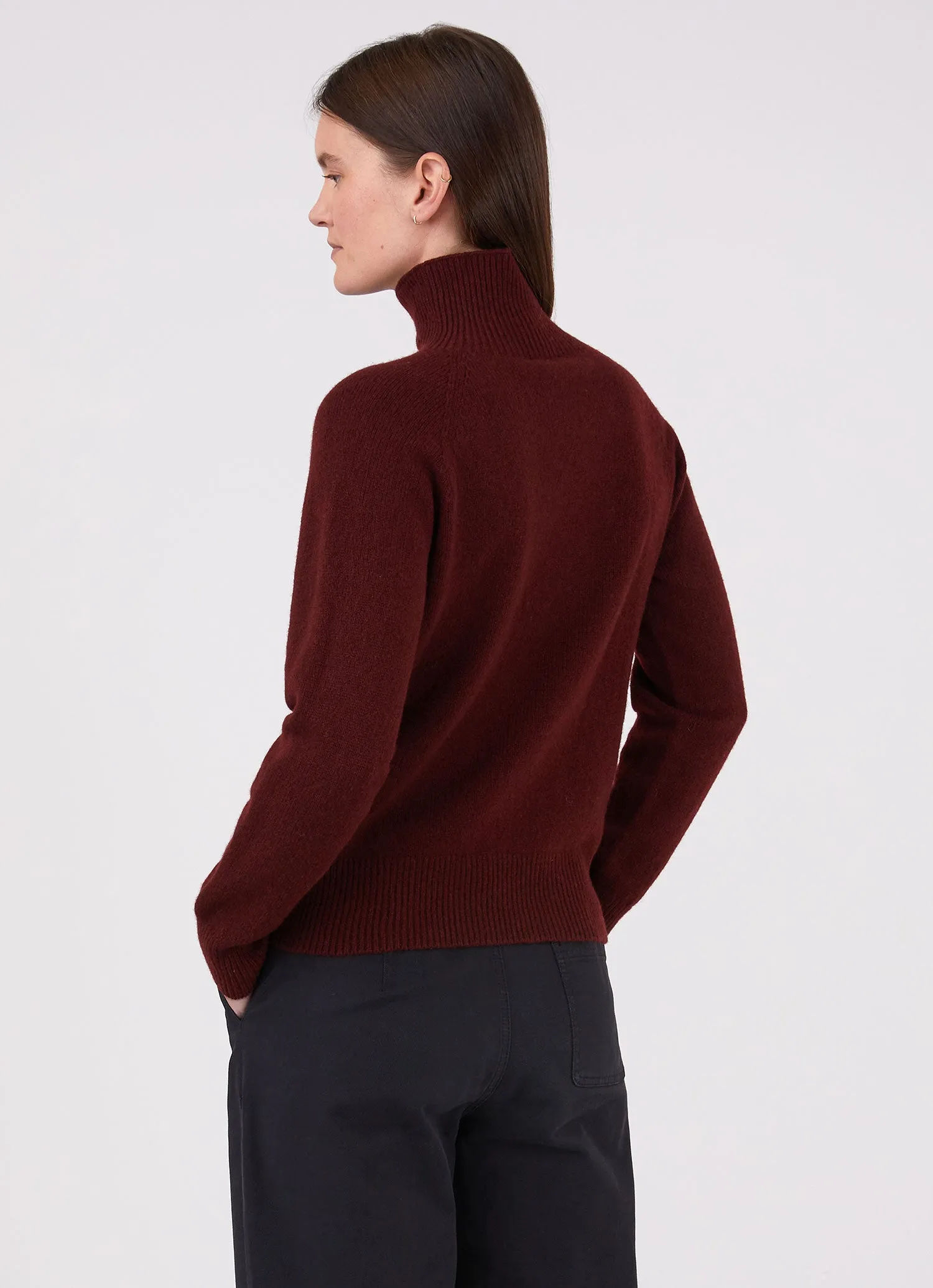 Women's Lambswool Funnel Neck Jumper in Port